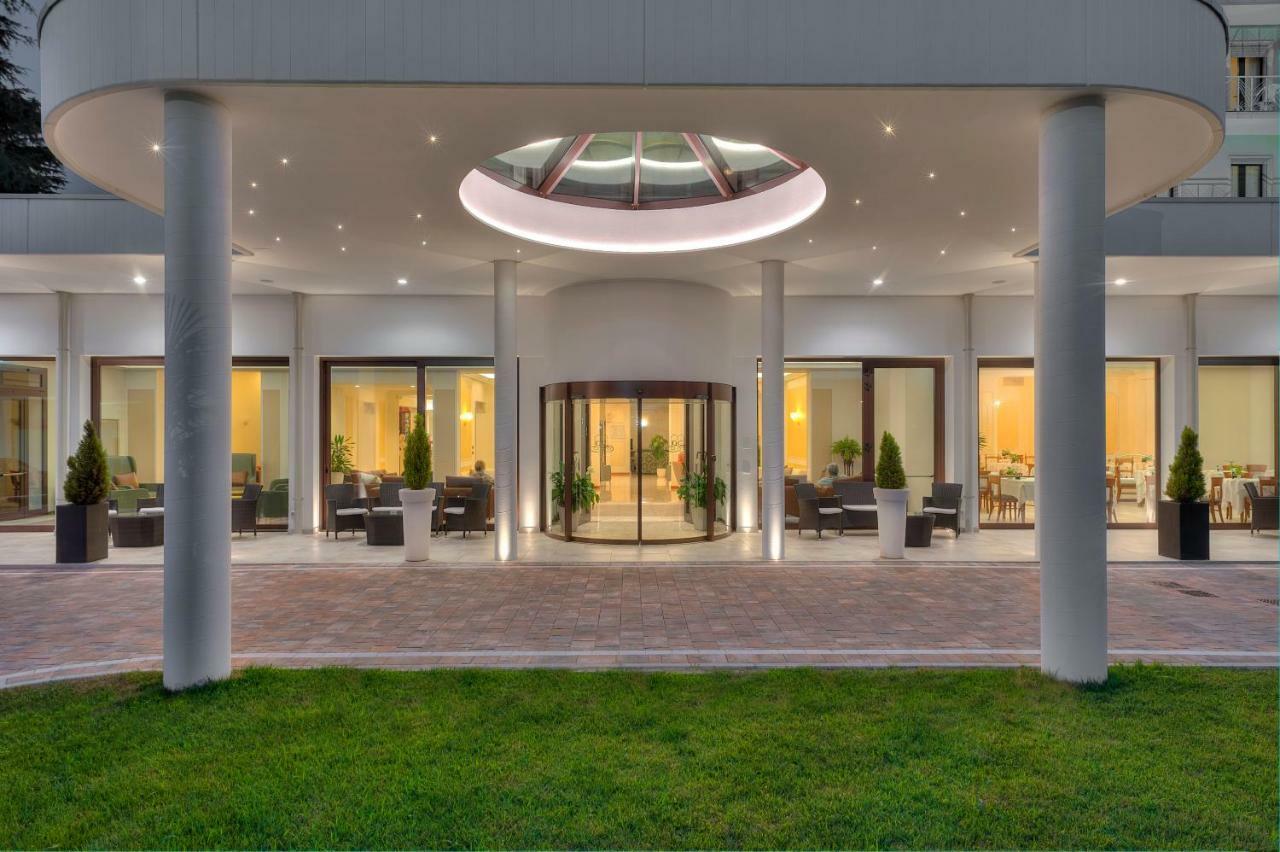 Hotel Terme Belsoggiorno Abano Terme Exterior foto